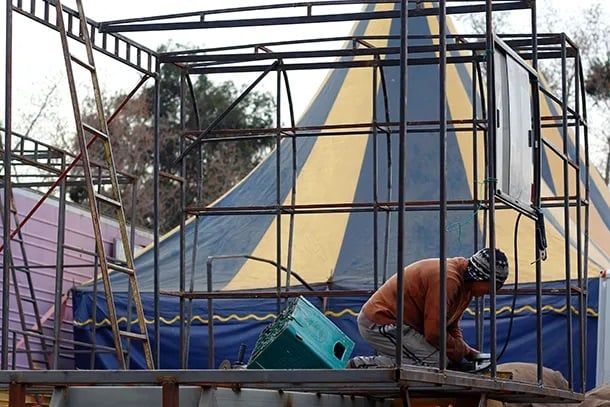 سيرك تقليدي