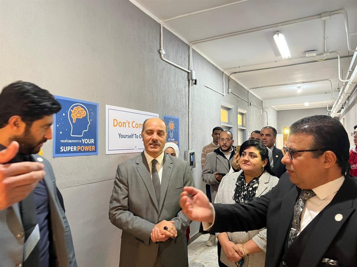 جانب من الزيارة 