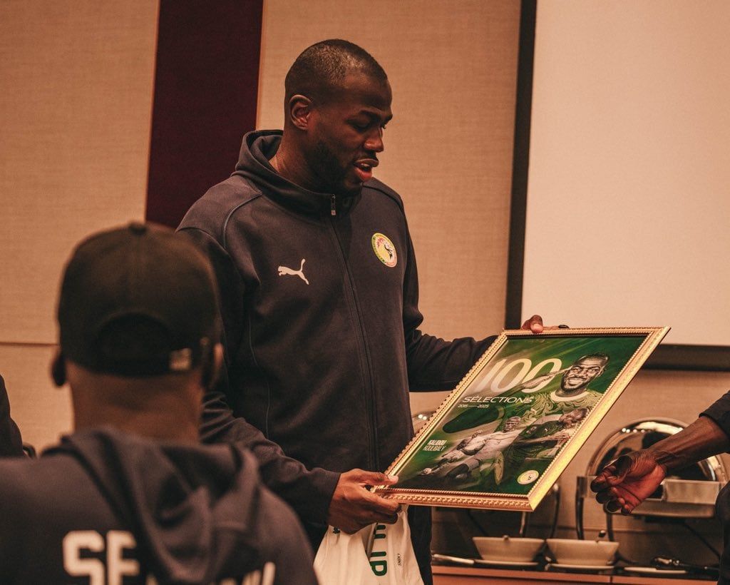 تكريم كوليبالي مع المنتخب السنغالي (2)