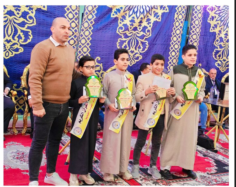 حفل حفظة القرآن في مركز شباب الشهيد النقيب محمود نجدي حفل حفظة القرآن في مركز شباب الشهيد النقيب محمود نجدي