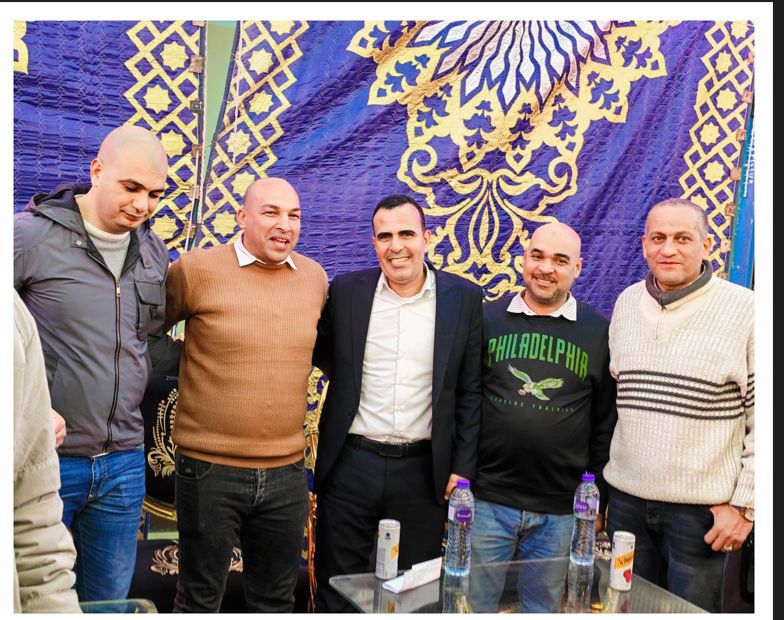 الضيوف في حفل تكريم حفظة القرآن الضيوف في حفل تكريم حفظة القرآن