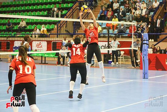 الأهلى يهزم الكحول الإثيوبى (11)