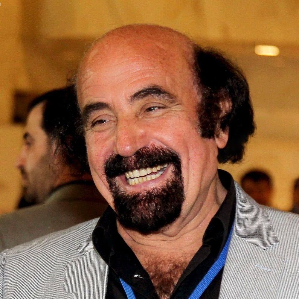 الشاعر السوري الدكتور محيي الدين اللاذقاني