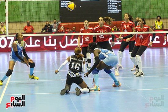 الأهلى يهزم الكحول الإثيوبى (16)