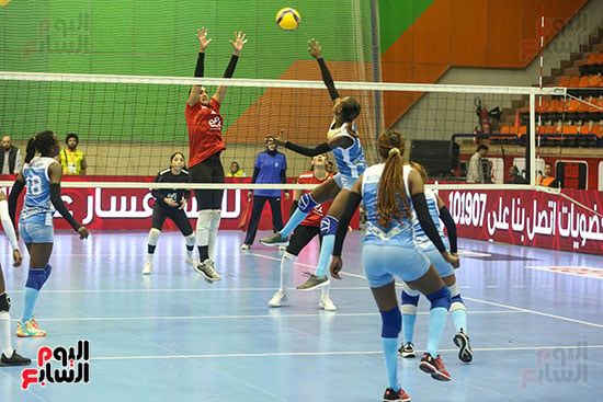 الأهلى يهزم الكحول الإثيوبى (17)