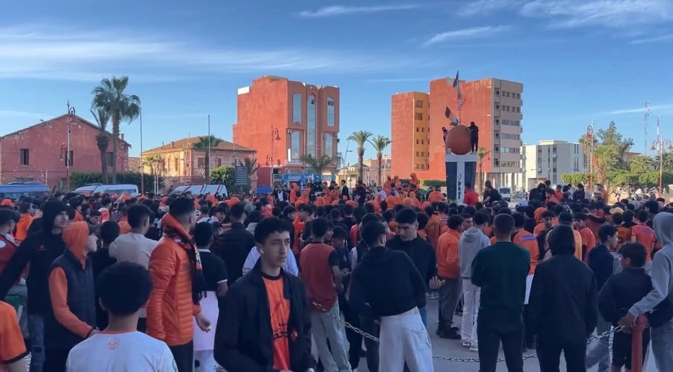 تجمع الجماهير