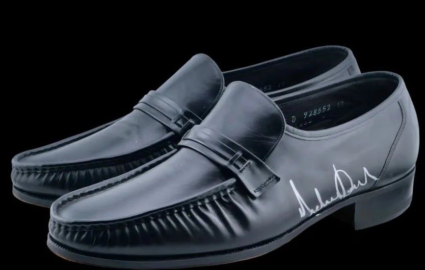 حذاء مايكل جاكسون