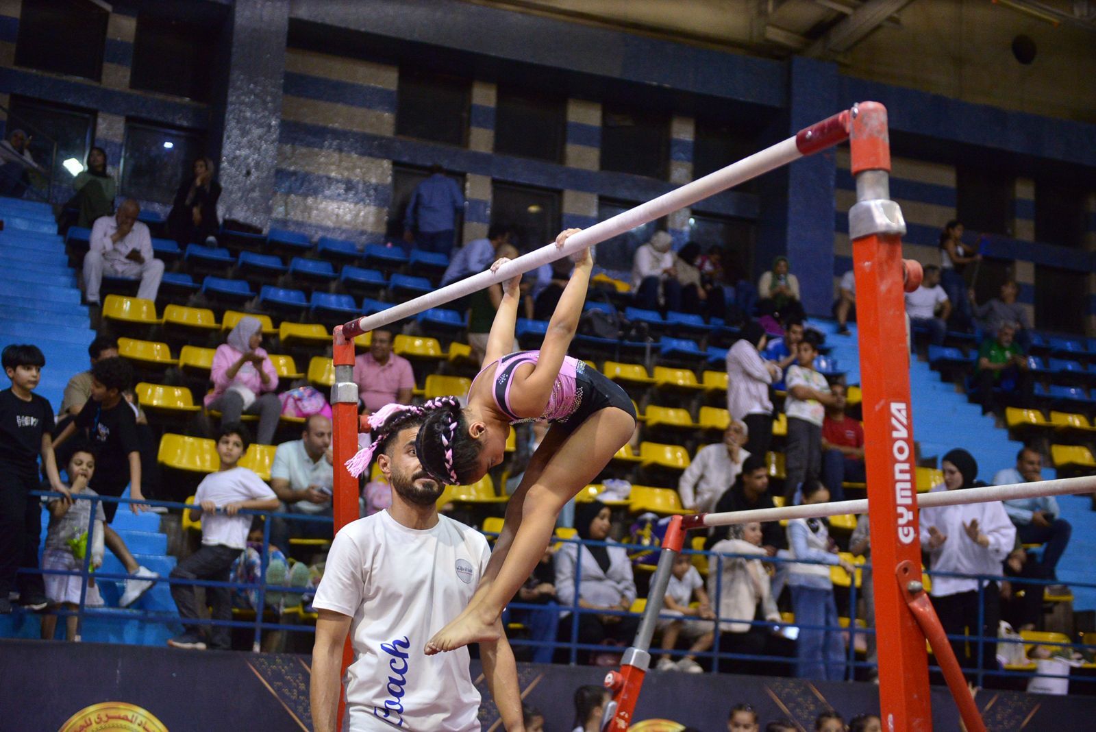 فيروز أحمد حسن تحصد ذهبية الجمهورية وكأس البطولة للجمياز للمرة الرابعة على التوالى (11)