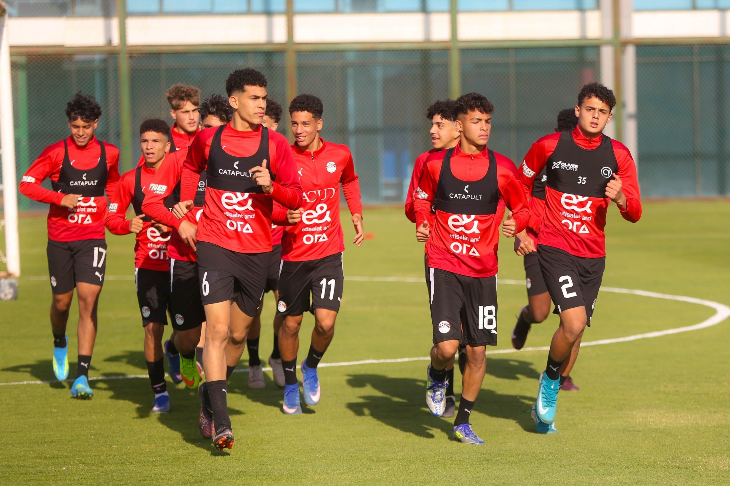 تدريبات قوية لمنتخب الناشئين