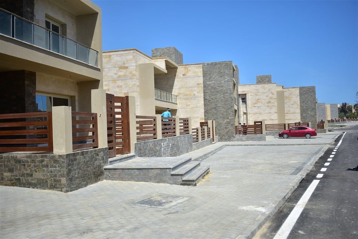 16d50d70fc.jpg