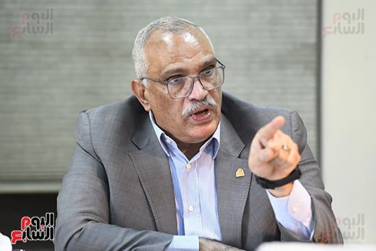 رئيس الجهاز القومي للتنسيق الحضاري (2)