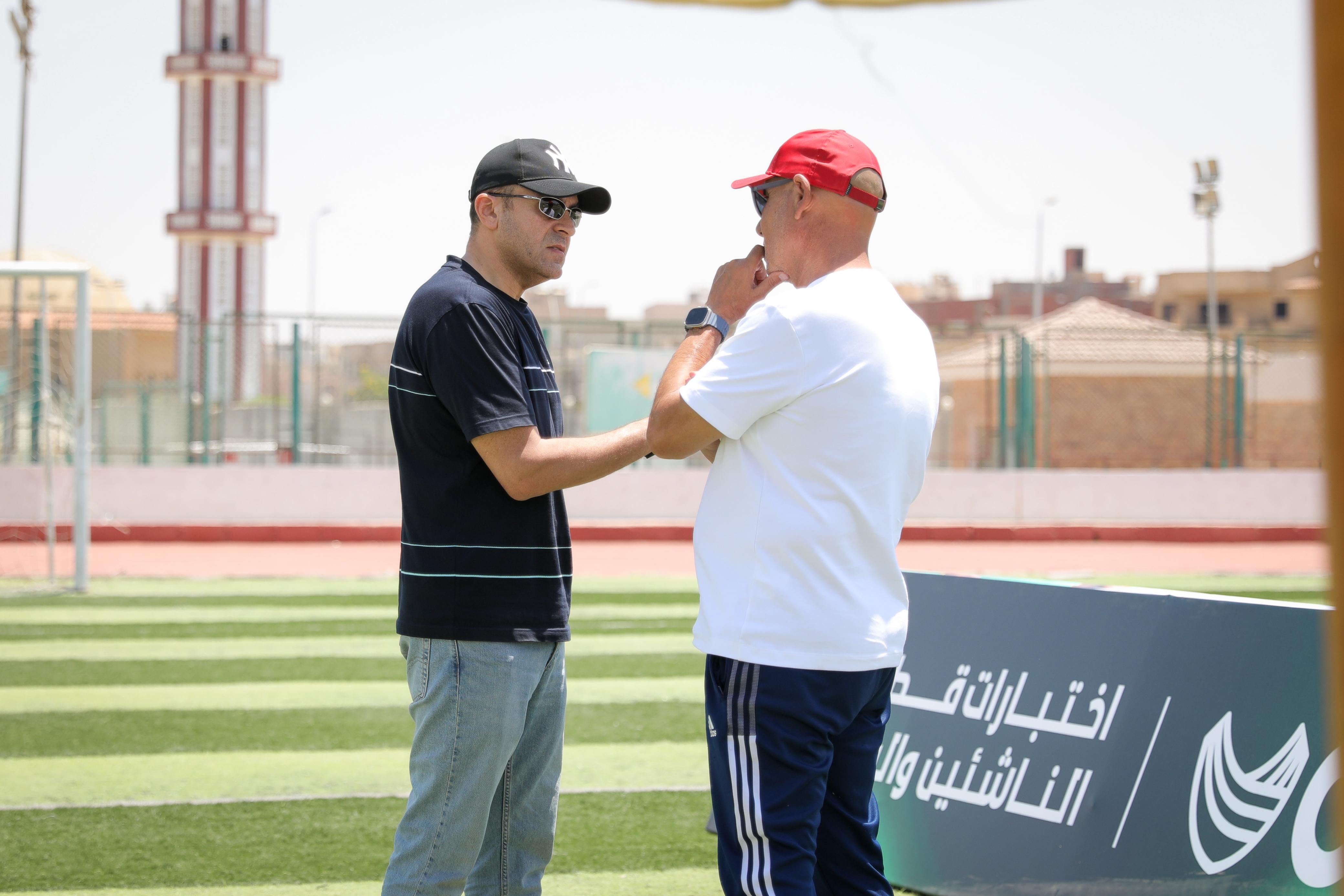 استادات 2