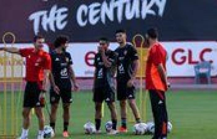 شوبير:
      كولر
      لن
      يدفع
      بالمغربي
      أشرف
      داري
      أمام
      الزمالك
      فى
      السوبر