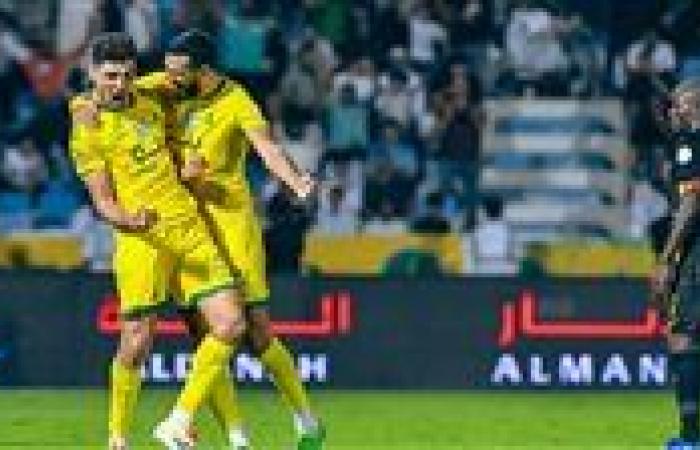 غياب
      محمد
      شريف..
      التشكيل
      الرسمي
      لمباراة
      اتحاد
      جدة
      والخليج
      في
      دوري
      روشن
      السعودي