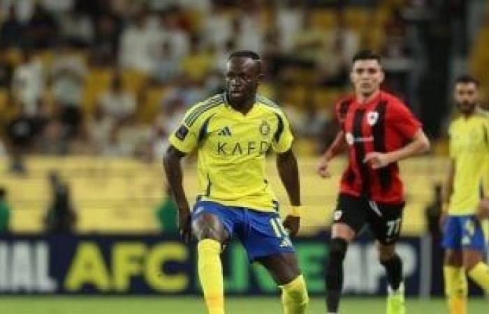 النصر يتقدم على الريان بهدف ساديو مانى فى الشوط الأول بأبطال آسيا.. فيديو