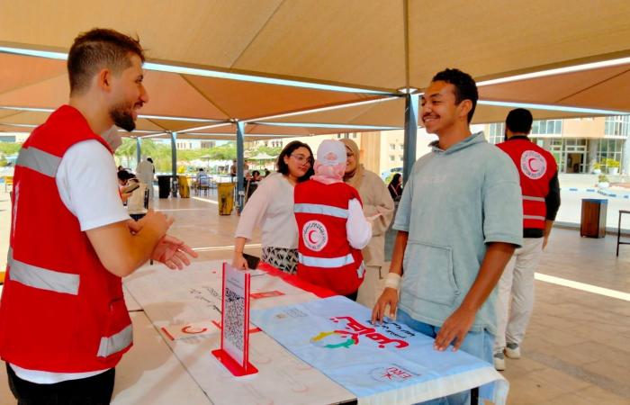 الهلال
      الأحمر
      وتضامن
      الجامعات
      يطلقان
      حملة
      "RED
      WEEK"
      على
      مستوى
      35
      جامعة