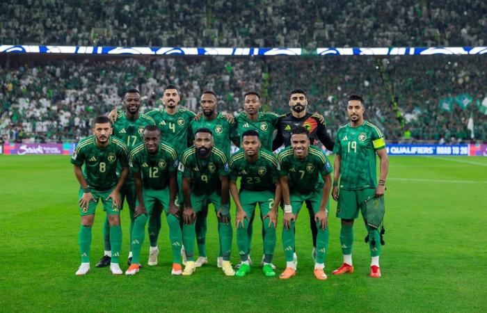 موعد
      مباراة
      منتخب
      السعودية
      والبحرين
      في
      تصفيات
      آسيا
      المؤهلة
      لكأس
      العالم
      2026
      والقنوات
      الناقلة
      والتشكيل
      المتوقع