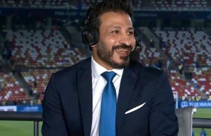 سيد
      معوض:
      أدعم
      حسام
      غالي
      وأمير
      توفيق
      ضد
      هجوم
      السوشيال
      ميديا..
      وهم
      سبب
      انتقال
      عمر
      سيد
      معوض
      للدوري
      الإسباني