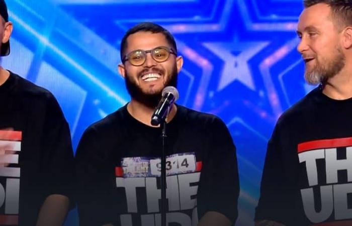 250
      ألف
      ريال
      سعودي
      وسيارة
      نيسان
      إكس
      ترايل..
      جائزة
      الفائز
      في
      الموسم
      السابع
      من
      برنامج
      Arabs
      got
      talent