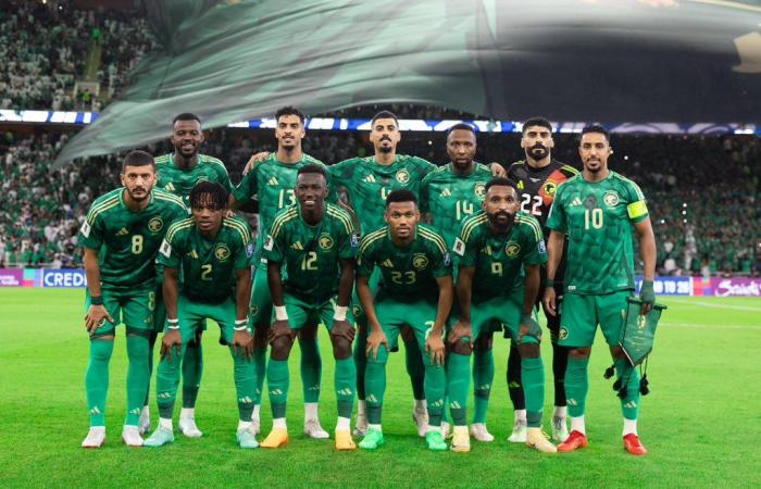 نجوم
      الدوري
      السعودي
      يتألقون
      و«الأخضر»
      يسقط
      في
      الهاوية..
      رونالدو
      يستمر
      في
      تحقيق
      الأرقام
      القياسية..
      ميتروفيتش
      يواصل
      هوايته
      المفضلة..
      وماني
      يقود
      السنغال
      للتأهل
      لـ«كان»
      2025