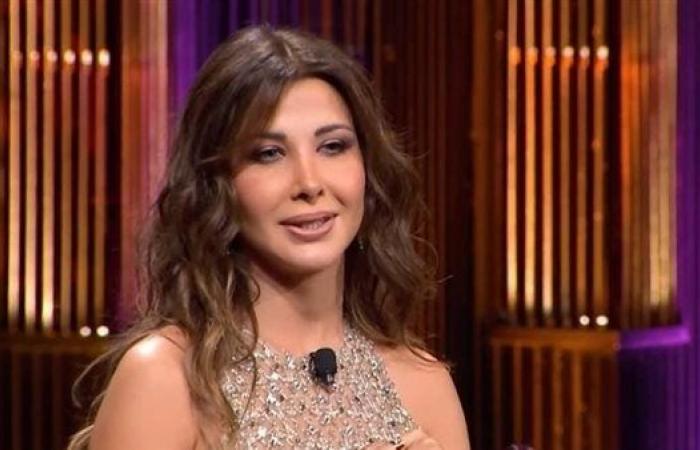 نانسي
      عجرم
      عن
      أوضاع
      لبنان:
      "حبنا
      لك
      لن
      يتزعزع"