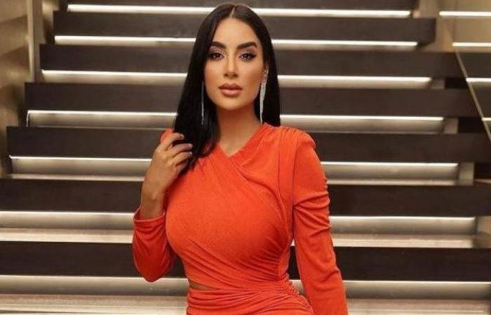 جوري
      بكر
      تعلن
      طلاقها
      للمرة
      الثانية:
      نصيبنا
      اتقطع
      وربنا
      مش
      بيدي
      كل
      حاجة