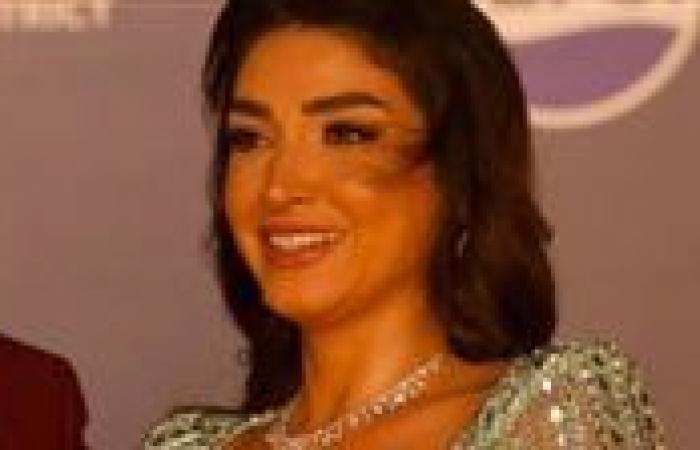 روجينا:
      مهرجان
      الجونة
      مميز
      ومختلف..
      ولازم
      كفنانين
      نلبس
      لبس
      يليق
      به