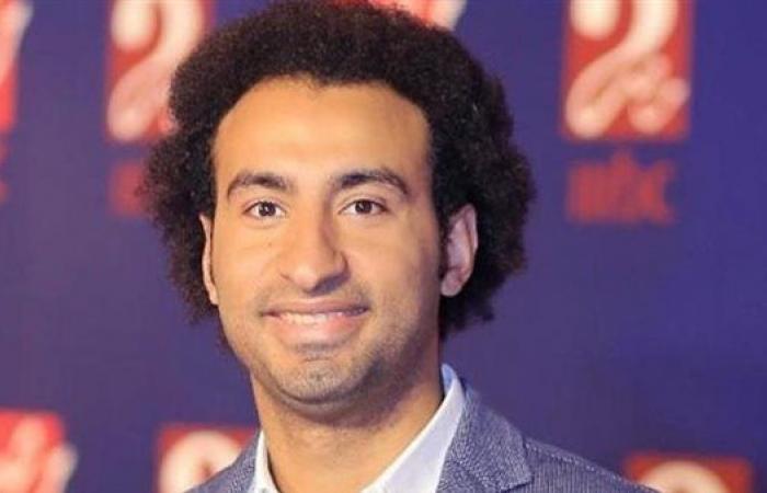 "مثلت
      عشان
      الناس
      مش
      عشاني"..
      تصريحات
      على
      ربيع
      عن
      اعتزاله
      الفن