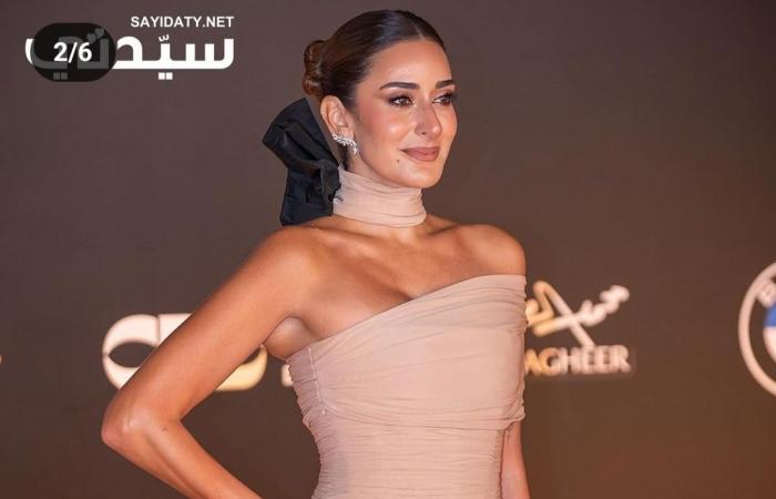 أمينة
      خليل
      تخطف
      الأنظار
      في
      أول
      وثاني
      أيام
      مهرجان
      الجونة
      ..
      صور