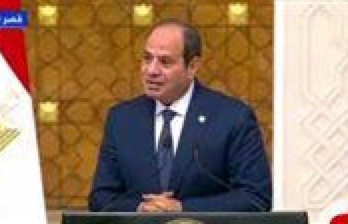 الرئيس
      السيسي:
      مصر
      قدمت
      الأيام
      الماضية
      مبادرة
      لتبادل
      المحتجزين
      ووقف
      إطلاق
      النار
      بغزة