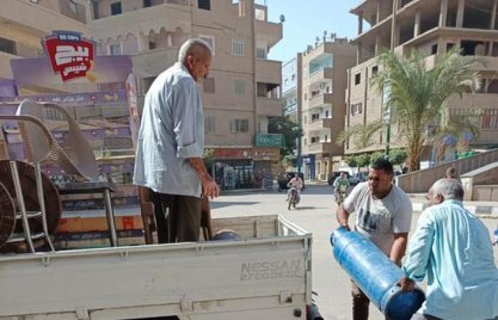 حملة
      مكبرة
      بشوارع
      مدينة
      ديروط
      لإزالة
      الإشغالات