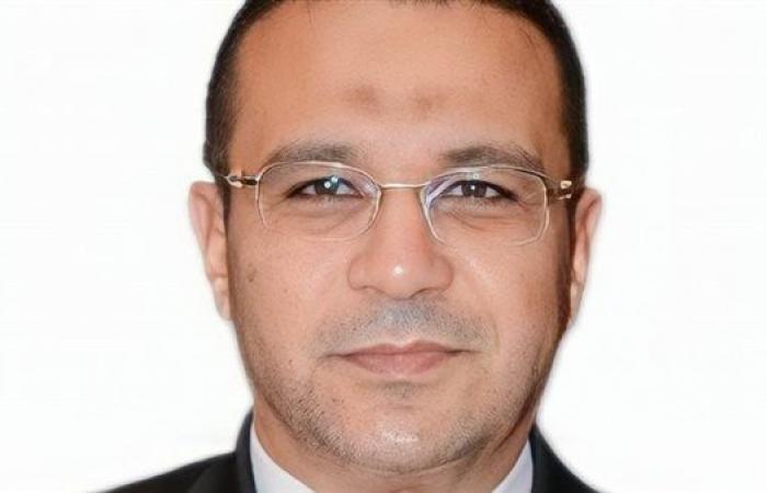 الدكتور
      محمد
      عبدالرحيم
      البيومي
      أمينًا
      عامًا
      للمجلس
      الأعلى
      للشئون
      الإسلامية