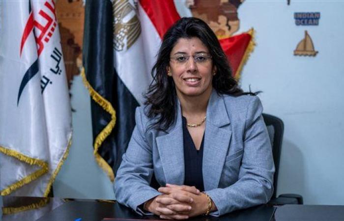 "اقتصادية
      المصريين
      الأحرار"
      تُشيد
      بتراجع
      الدين
      الخارجي:
      الإصلاحات
      الهيكلية
      بدأت
      تؤتي
      ثمارها