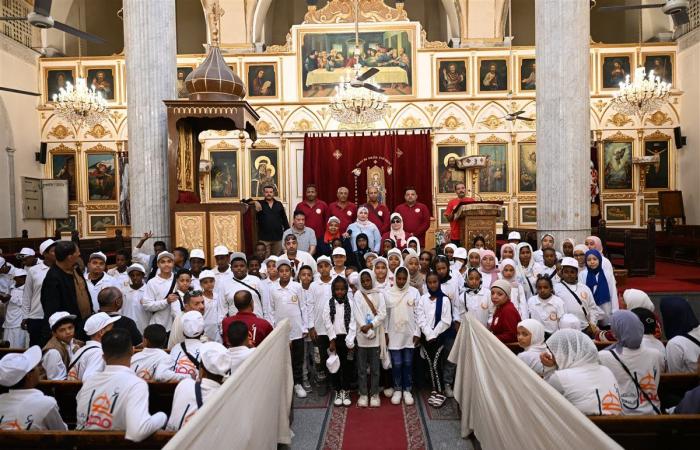 كنيسة
      العذراء
      ومسجد
      أبو
      الحجاج
      الأقصري
      ضمن
      جولات
      مشروع
      "أهل
      مصر"