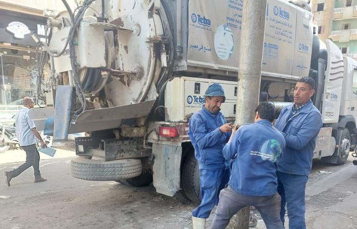 الأرصاد
      تدق
      ناقوس
      الخطر..
      شركات
      المياه
      والصرف
      بالمحافظات
      تستعد
      لاستقبال
      الأمطار|
      صور