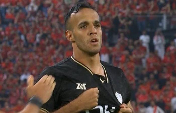 الزمالك
      يشيد
      بمنسى
      ويكشف
      تفاصيل
      إصابة
      زيزو
      وناصر
      ماهر
      ومحمد
      حمدي