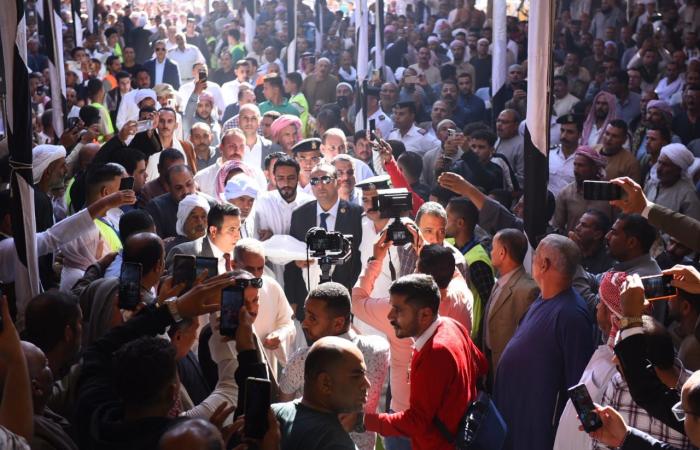 حزب
      الشعب
      الجمهوري
      يوقف
      سلسال
      الدم
      بالصلح
      بين
      عائلتين
      بالصف