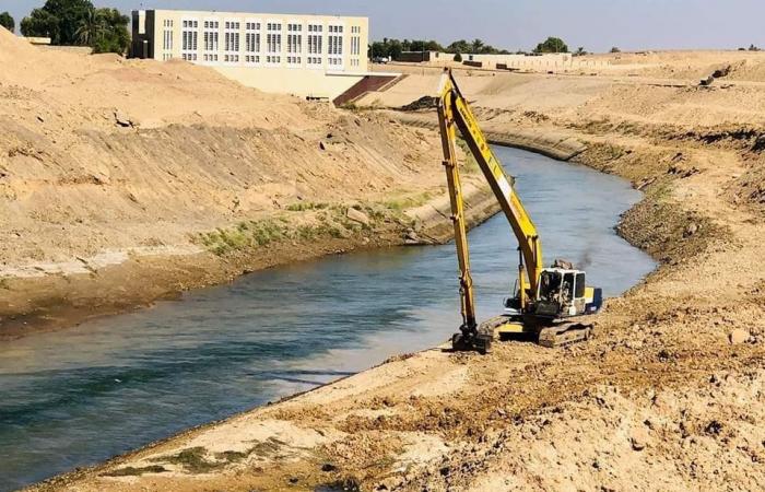 باستخدام
      "الدرونز"..
      خطة
      "الري"
      لتأمين
      الاحتياجات
      المائية
      في
      الموسم
      الشتوي