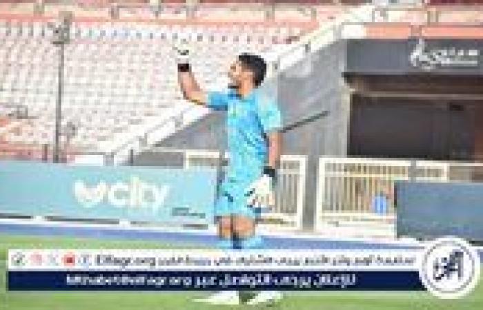 نجل
      مدرب
      حراس
      مرمى
      الاهلى
      السابق
      يحتفل
      بزفافه