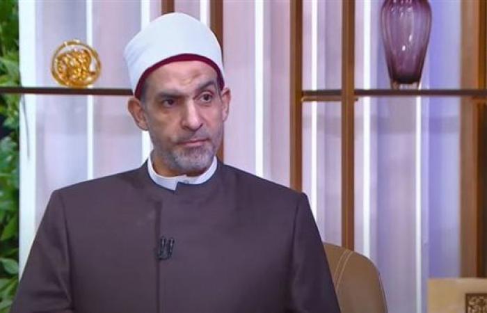 أمين
      الفتوى:
      الرزق
      ليس
      معيارًا
      لرضا
      الله
      عن
      الإنسان
      (فيديو)