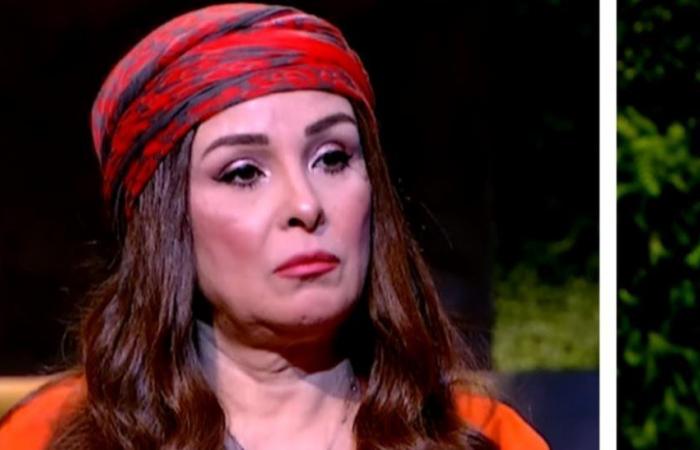 قبل
      أزمة
      فيلم
      الفستان
      الأبيض..
      فنانات
      أثارت
      الجدل
      بتصريحاتهن
      عن
      الحجاب