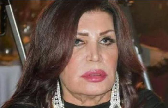 قبل
      أزمة
      فيلم
      الفستان
      الأبيض..
      فنانات
      أثارت
      الجدل
      بتصريحاتهن
      عن
      الحجاب