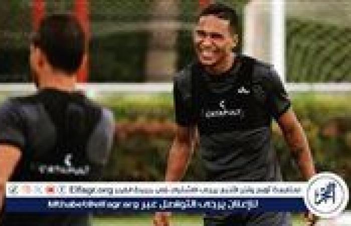 هل
      يرحل
      سيف
      الجزيري
      عن
      الزمالك؟..
      طالع
      التفاصيل