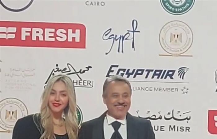 أبرز
      ثنائيات
      النجوم
      تزين
      السجادة
      الحمراء
      في
      مهرجان
      القاهرة
      السينمائي
      الدولي
      بدورته
      الـ
      45