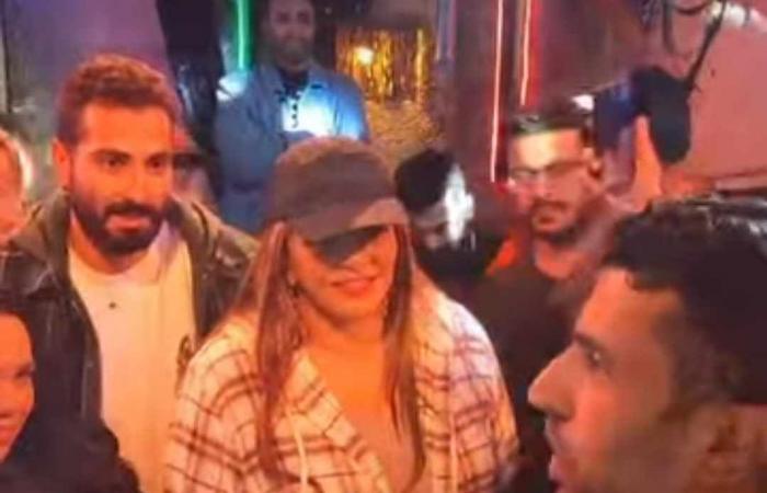 محمد
      سامي
      لصناع
      مسلسل
      إش
      إش:
      كل
      واحد
      فيكم
      أبدع
      في
      دوره
      وتفوق
      على
      نفسه