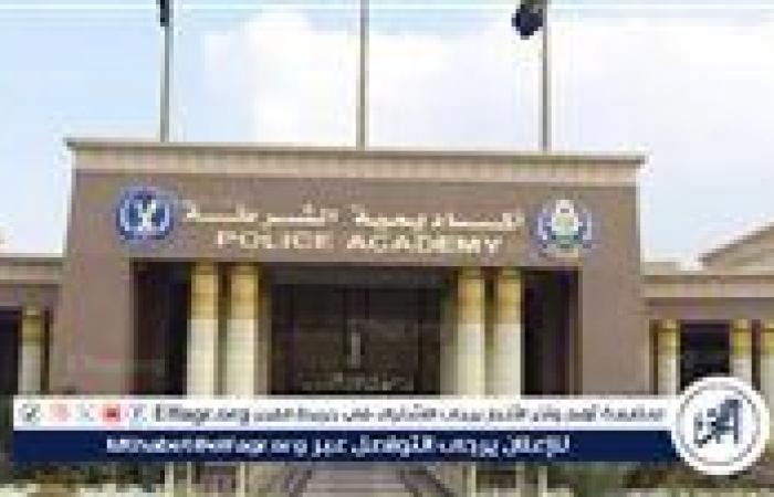 أكاديمية
      الشرطة
      تنظم
      ورش
      عمل
      لطلبة
      الجامعات