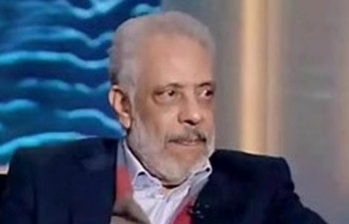 نبيل
      الحلفاوي
      يوجه
      رسالة
      لجماهير
      الزمالك
      بسبب
      إمام
      عاشور