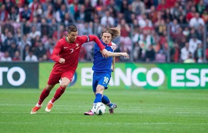 مشاهدة
      مباراة
      البرتغال
      وكرواتيا
      بث
      مباشر
      لحظة
      بلحظة
      (0-0)
      في
      دوري
      الأمم
      الأوروبية