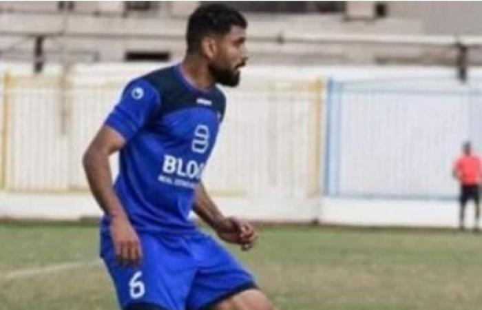 على
      غرار
      أحمد
      رفعت..
      وفاة
      اللاعب
      محمد
      شوقي
      بعد
      توقف
      قلبه
      خلال
      المباراة