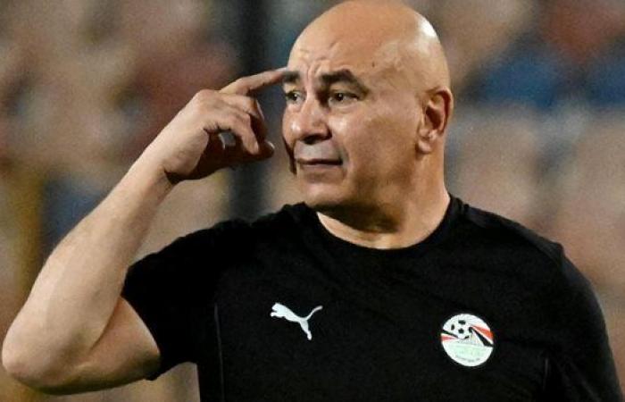 حسام
      حسن:
      عدم
      حضور
      الجمهور
      أزمة
      كبيرة..
      ويجب
      عدم
      التقليل
      من
      المنتخب